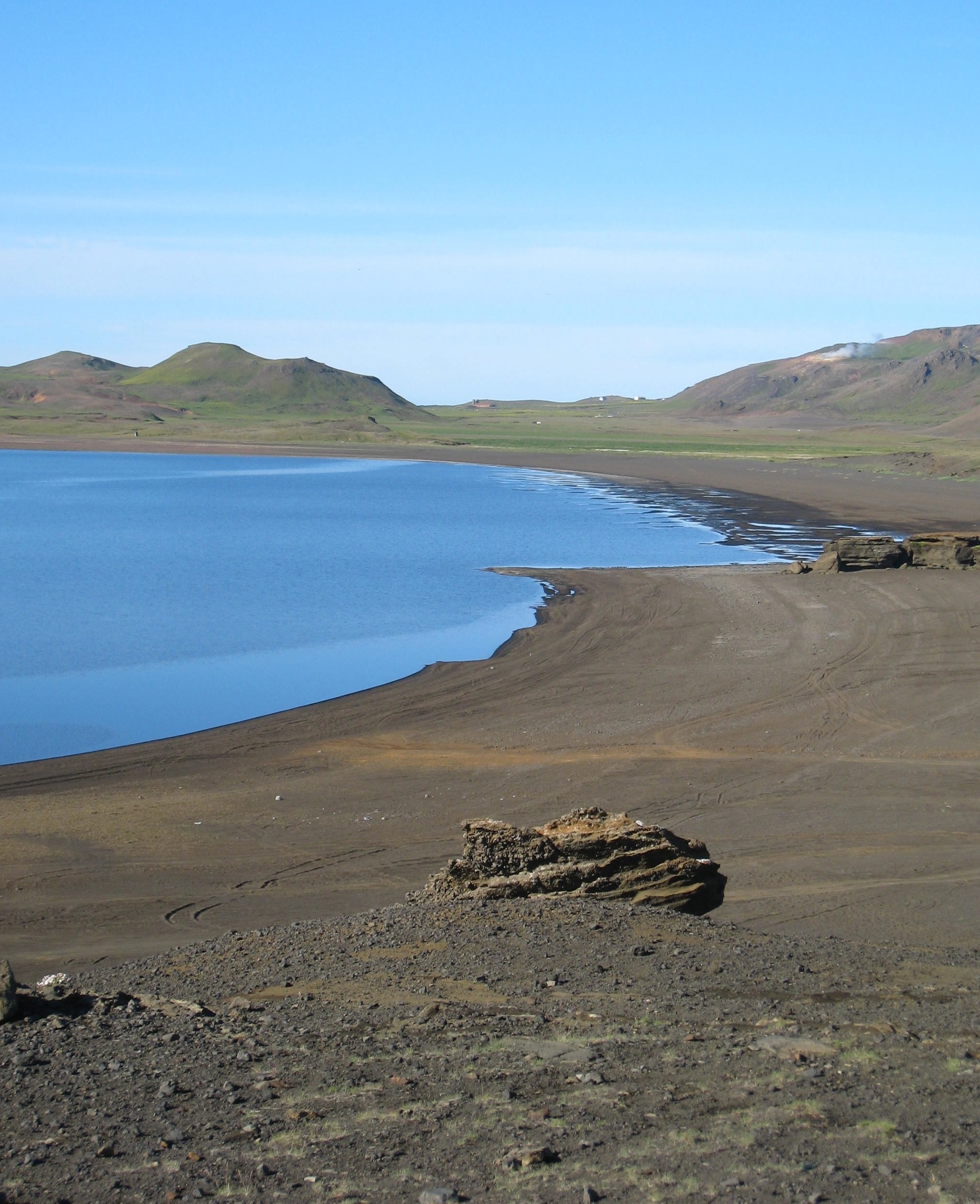 Kleifarvatn, Indriðason's "Draining Lake"